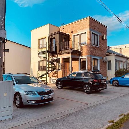 Dvojizbovy Apartman V Blizskom Centre Bardejova Esterno foto