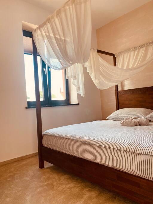 Dvojizbovy Apartman V Blizskom Centre Bardejova Esterno foto