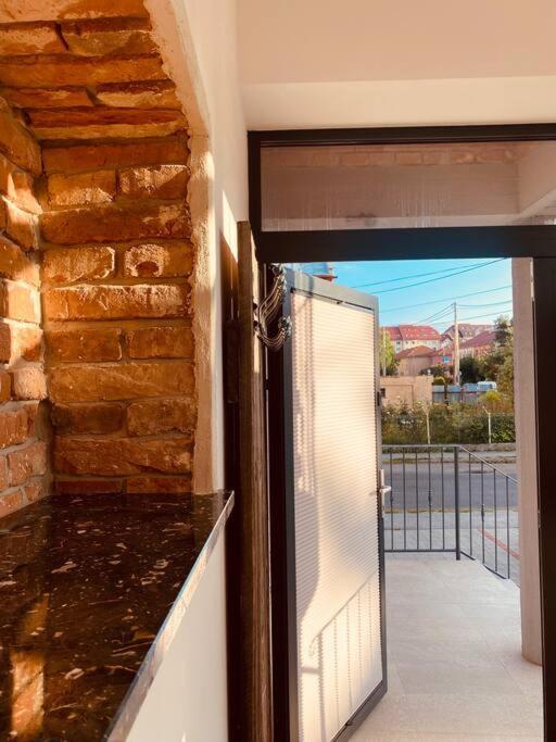 Dvojizbovy Apartman V Blizskom Centre Bardejova Esterno foto